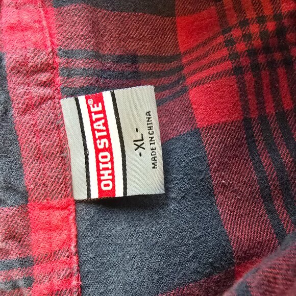 Ohio State Buckeyes Flannel Shirt Men XL Red Gray Plaid Button Up Casual College - Picture 7 of 8